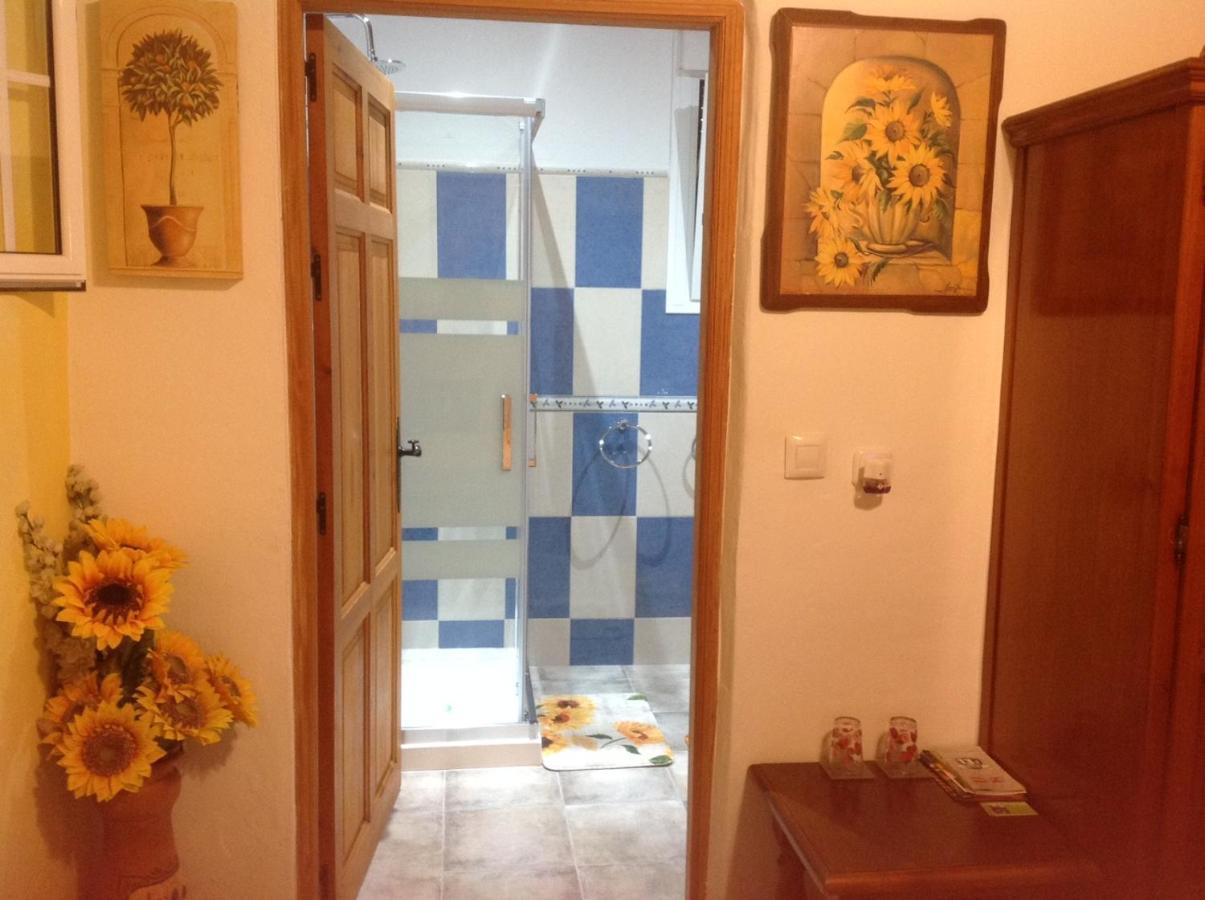 Los Giles Bed And Breakfast Almeria Ngoại thất bức ảnh